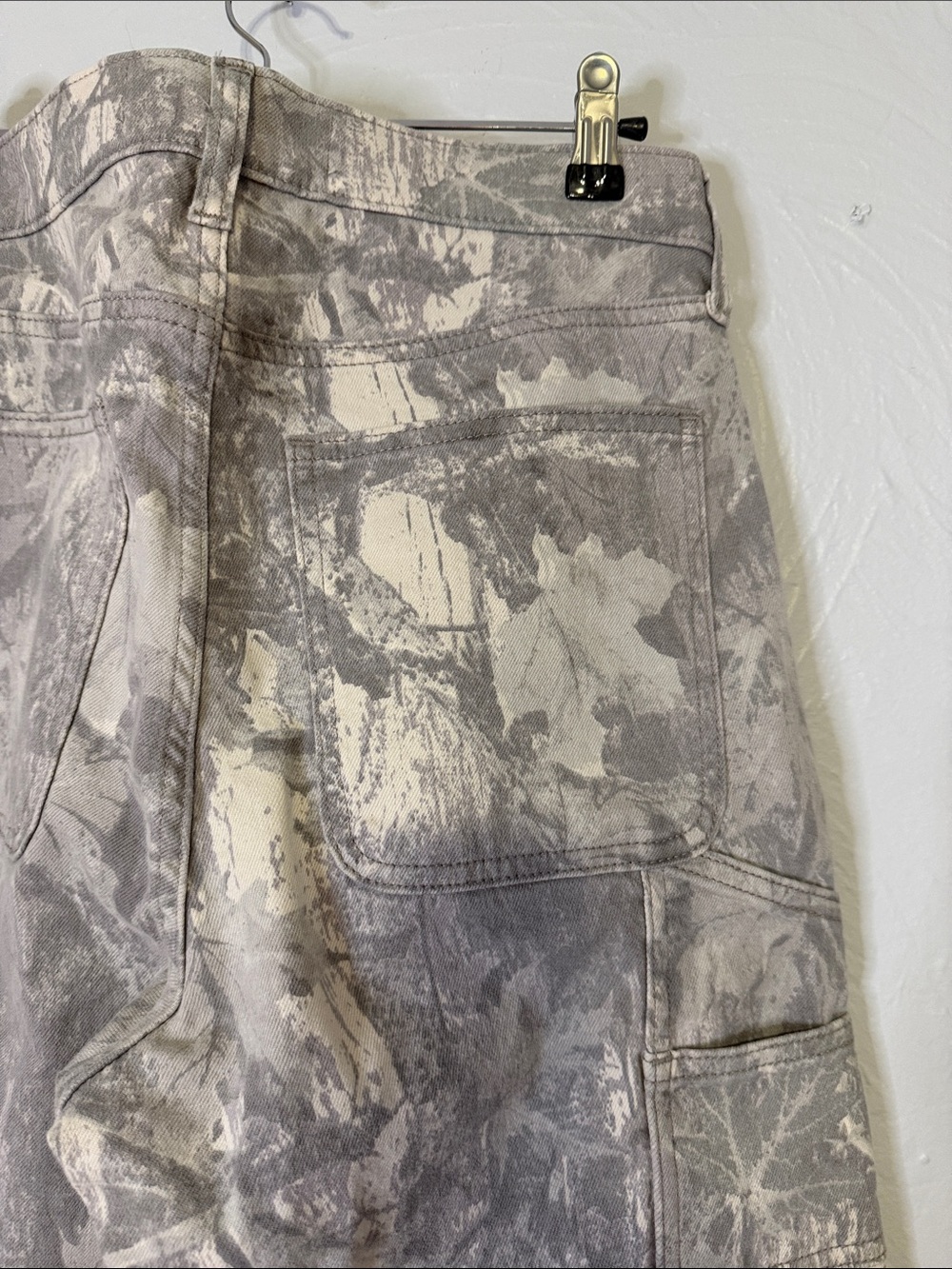 Hollister camo pant